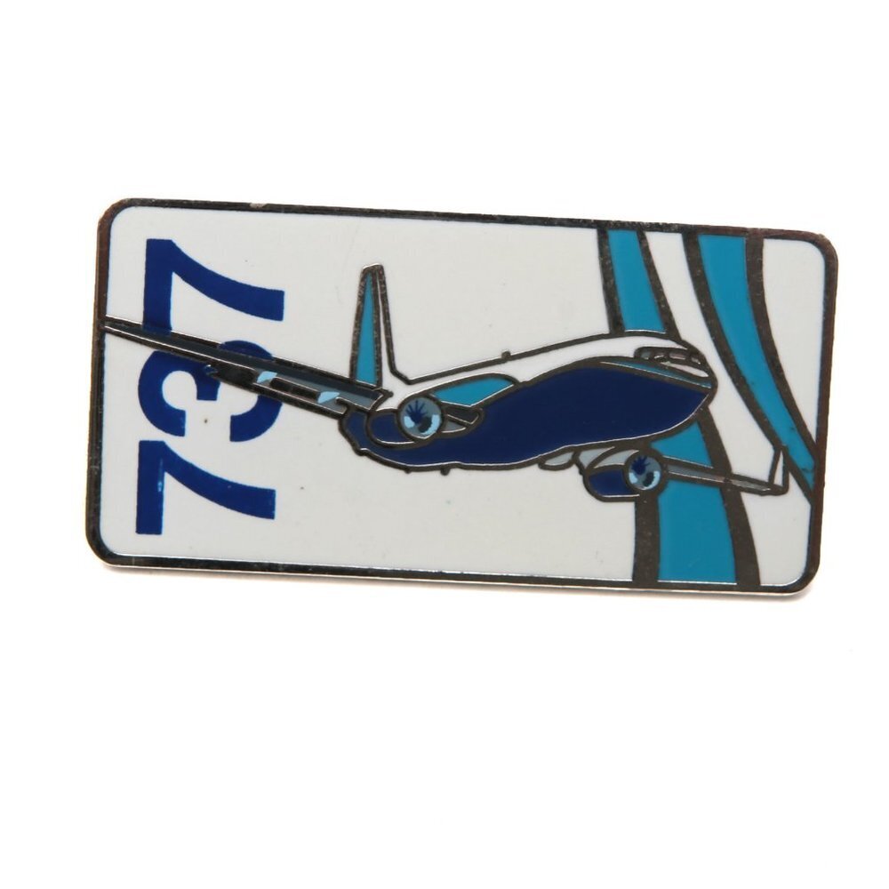 Boeing 737 Airplane Enamelled Pin Flying Travel Metal Glossy White Navy Blue